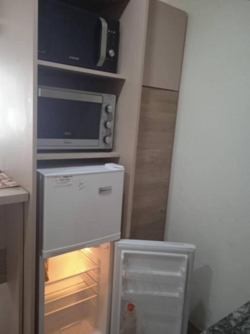 Departamento Equipado Rio Grandeアパートメント エクステリア 写真